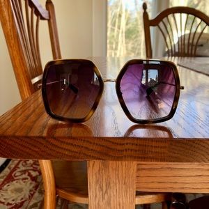 Oversized Gucci Sunglasses